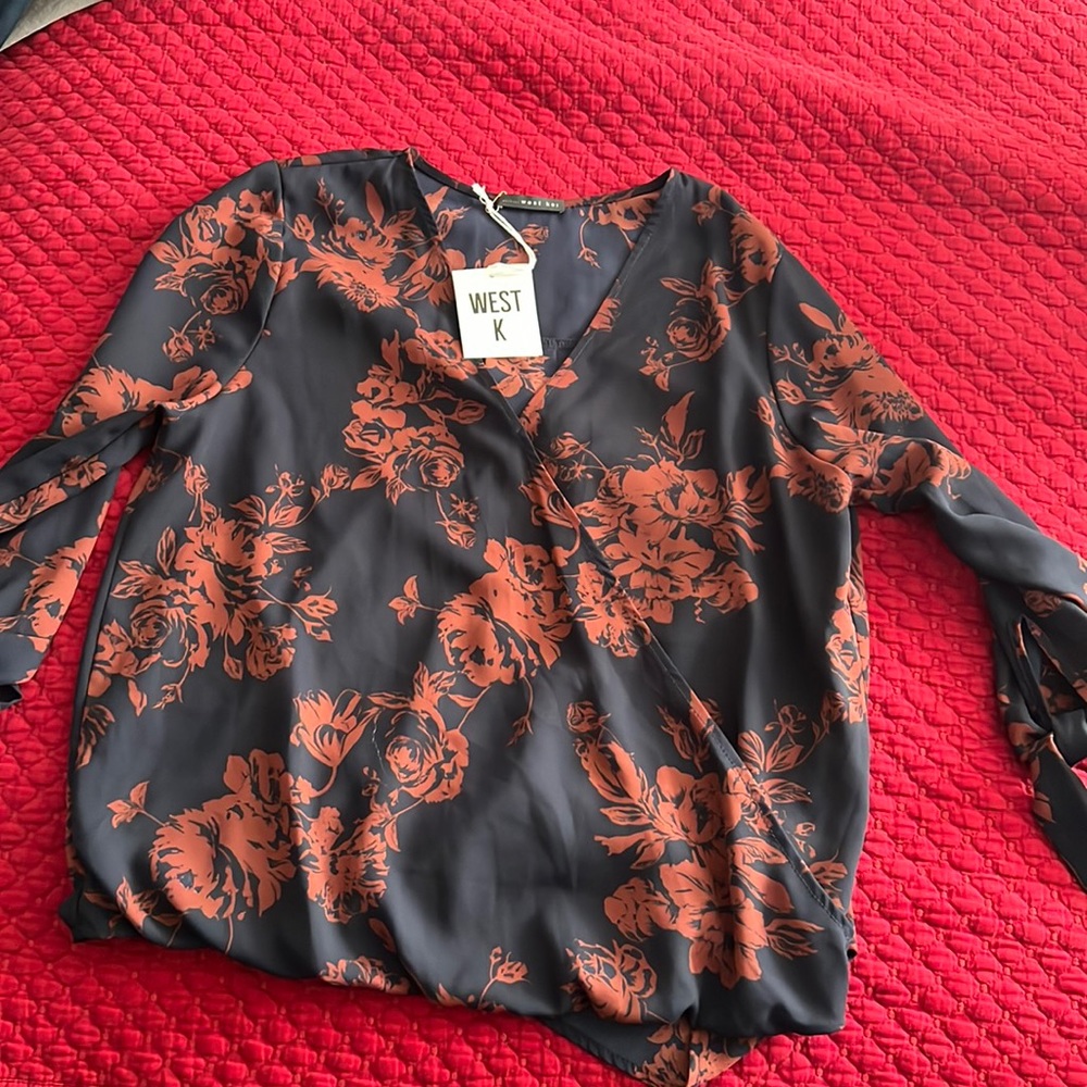 West Kei blouse stitch fix NWT